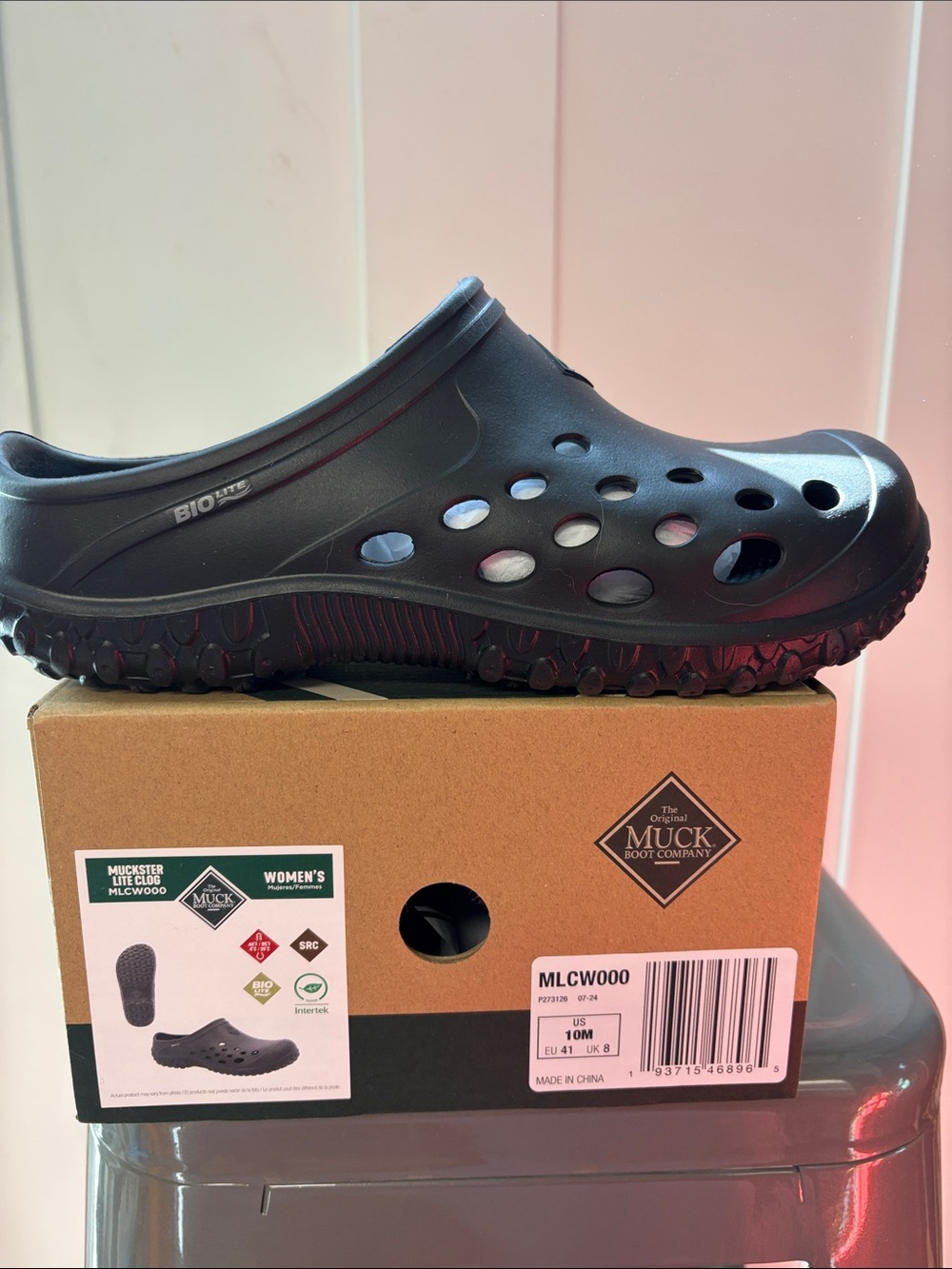 Muck Boot Co. Muckster Lite Clog - Women’s Black Slip-On Comfort Shoe Size 10M